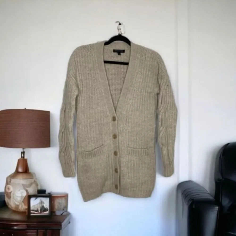 J.Crew Sand Color Cable Sleeved Warm Alpaca Sweater N025‎